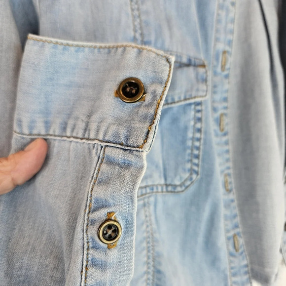 Billabong Womens Blue Cropped Denim Shacket Embroidered Sz S Boho Casual - Picture 4 of 11